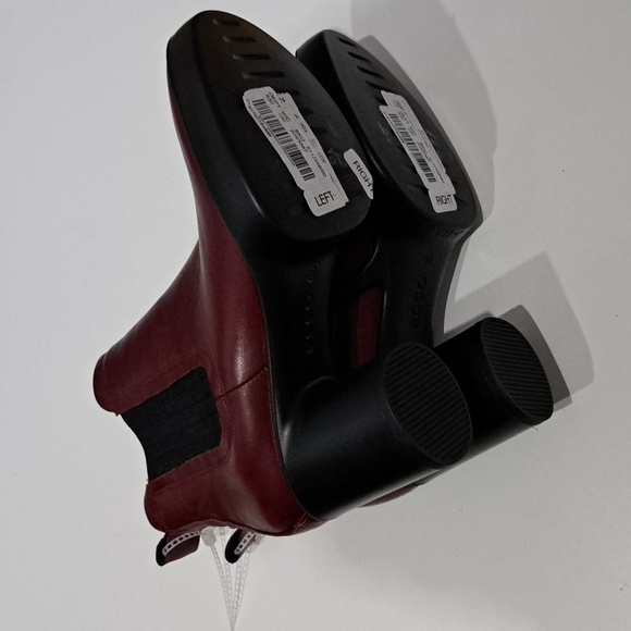 ECCO SHAPE SCULPTED MOTION 55 RED | WOMENS BOOTS - Picture 5 of 11